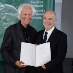 Distinguished Professor Raymond Perry receives the Konrad Adenauer Research Award at Charlottenburg Palace in Berlin / Photo: David Ausserhofer, Humboldt Foundation