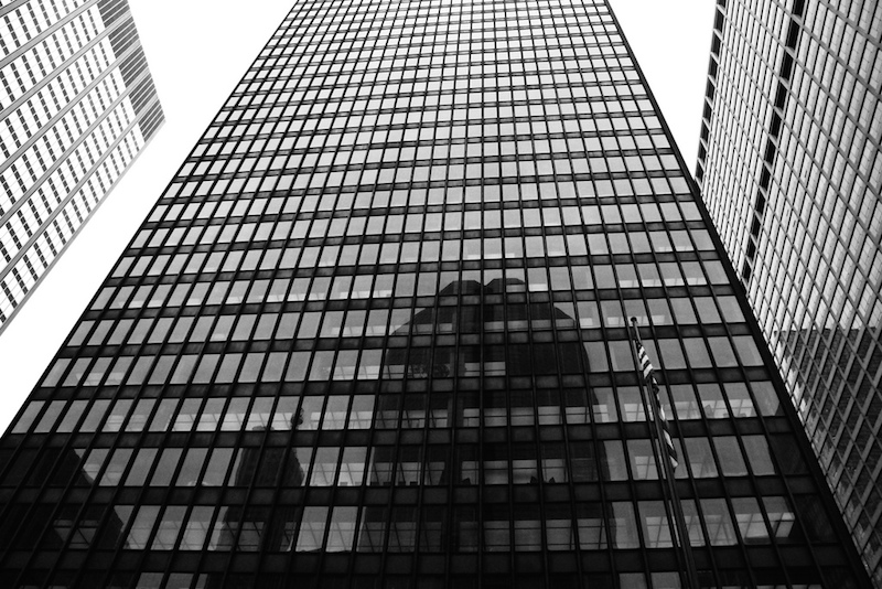 Seagram Building in New York City. // Photo by: Jules Antonio flickr