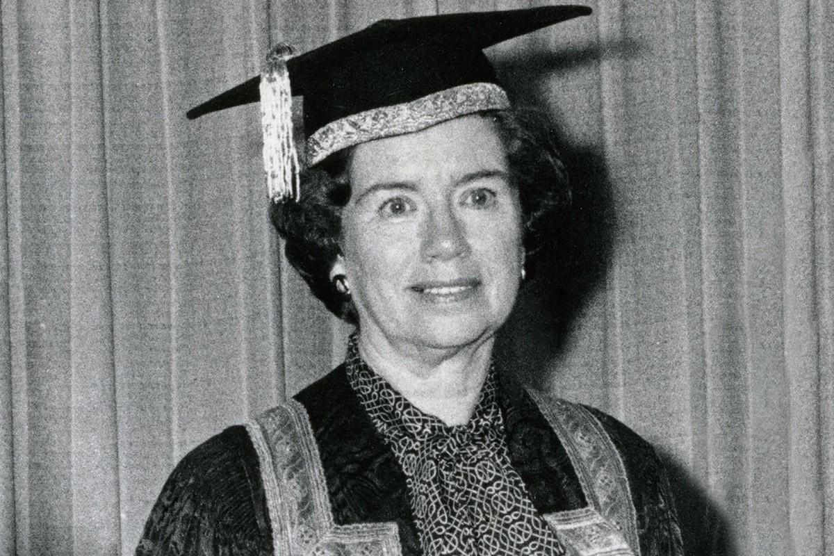 Dr. Auld became the University of Manitoba’s first female Chancellor in 1977, a position she held until 1986.