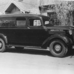 The Sanatorium Traveling Clinic van made the rounds to treat tuberculosis patients in the mid- 20th century. // PHOTO FROM UNIVERSITY OF MANITOBA COLLEGE OF MEDICINE ARCHIVES
