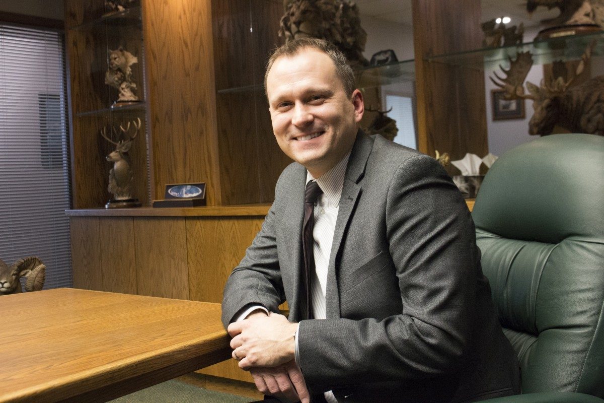 Rennie Zegalski [BComm/95] served nine years on the U of M's board of governors