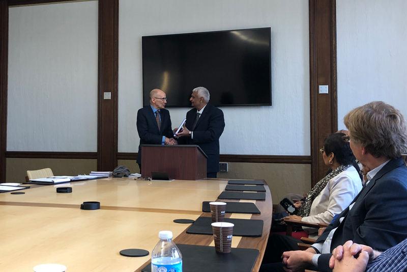 Faculty of Arts Dean Jeffery Taylor introduces alumnus Winston Dookeran