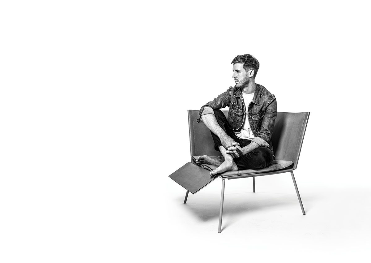 The Evolution of Thom