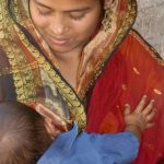 breastfeeding woman in Bangladesh