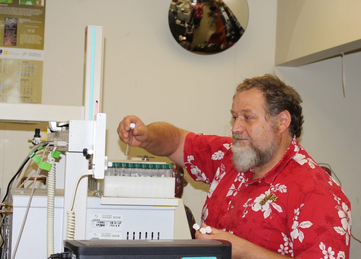 Mario Tenuta in the lab