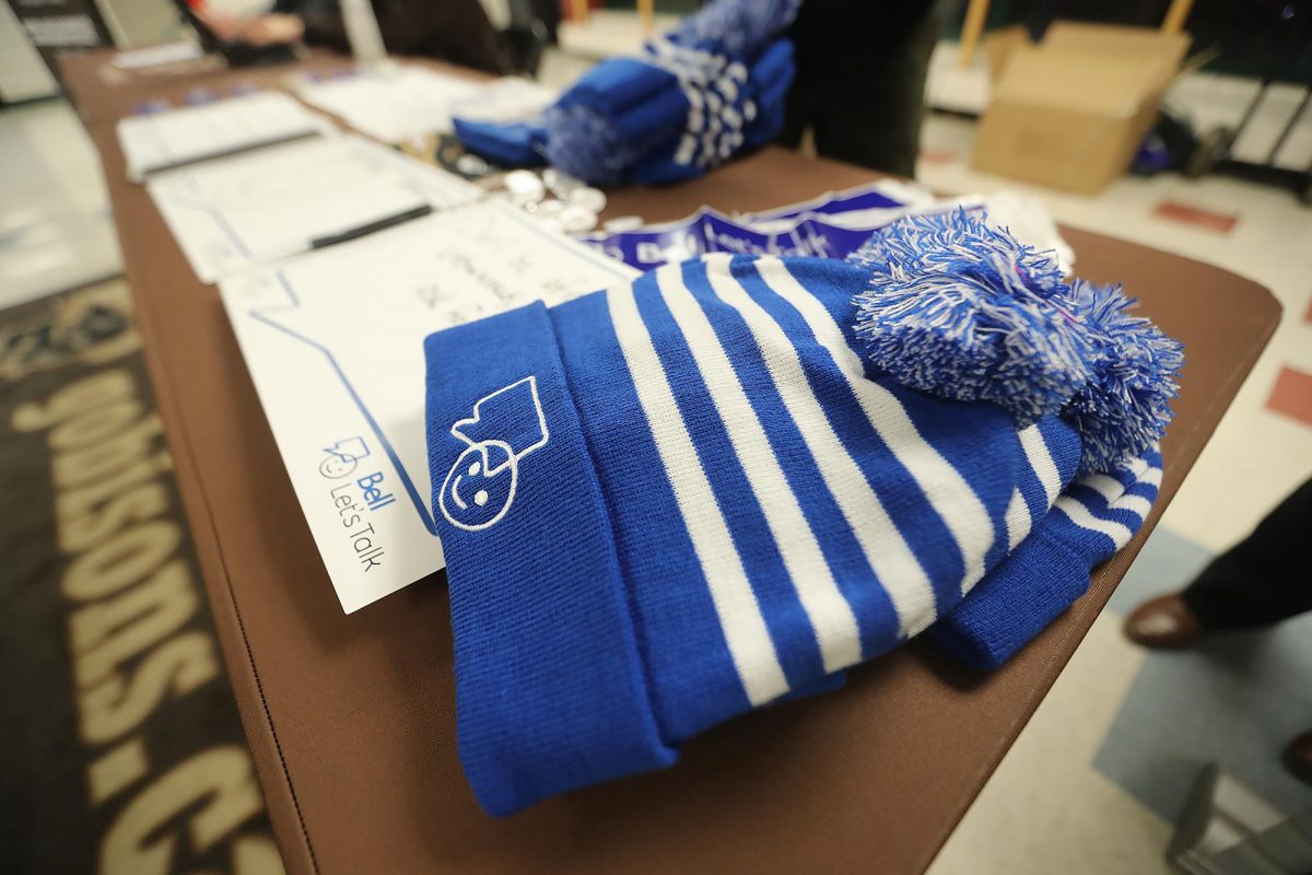 Bell let's talk toque