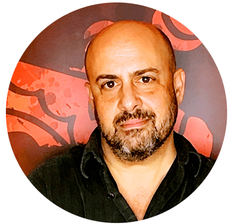 A headshot of Dahn Hiuni.