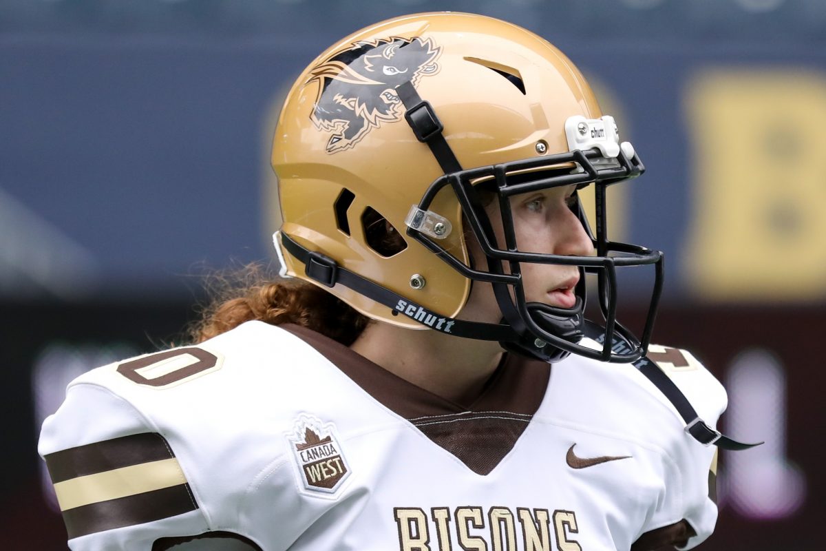 Bisons Kicker Maya Turner makes history, becoming the first woman to play and score in Canadian U sports.