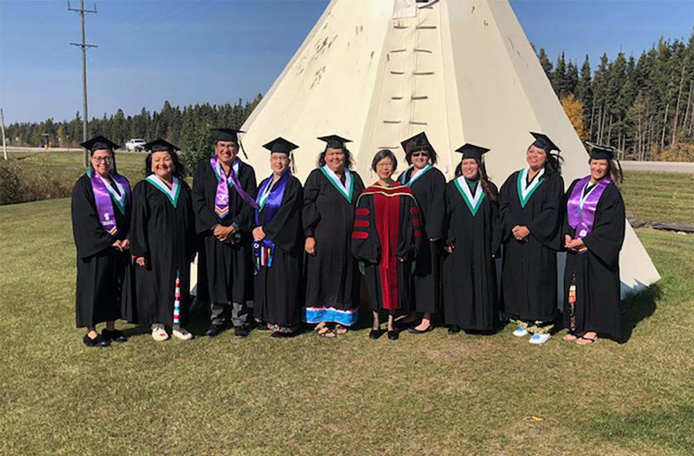 Dr. Maria Cheung, Associate Dean, Undergraduate with Cree Nation Child and Family Caring Agency / Opaskwayak Cree Nation Child and Family Services’ Bachelor of Social Work cohort graduates.