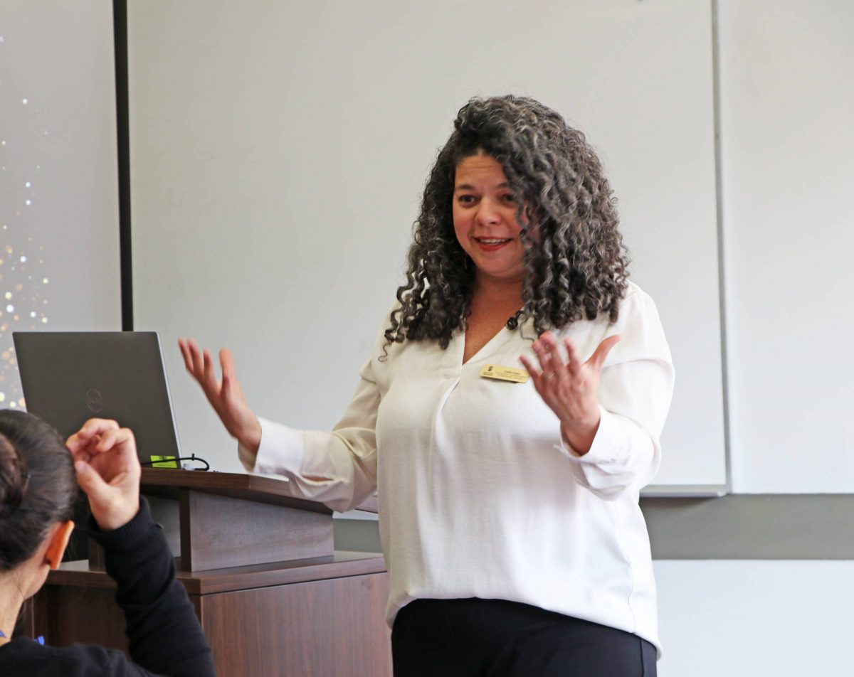 Cintia Costa, an Educational Developer at The Centre delivering a workshop