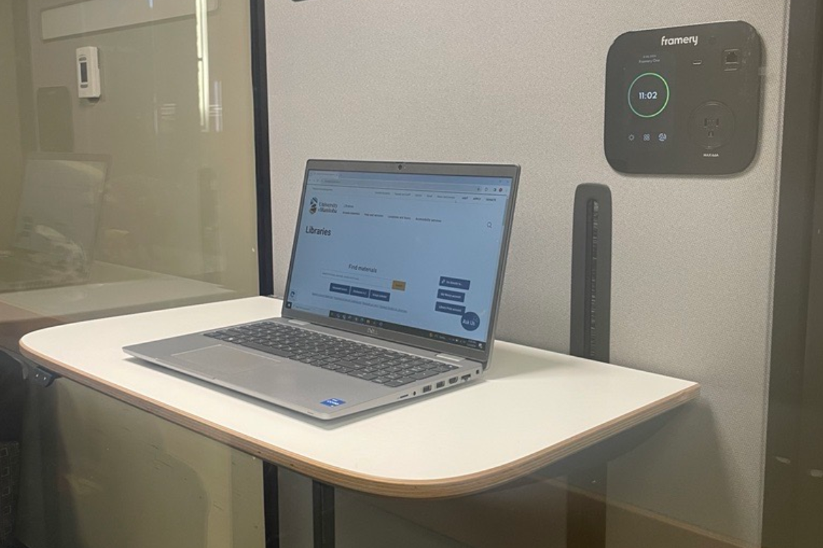 Use laptop in Quiet Pod