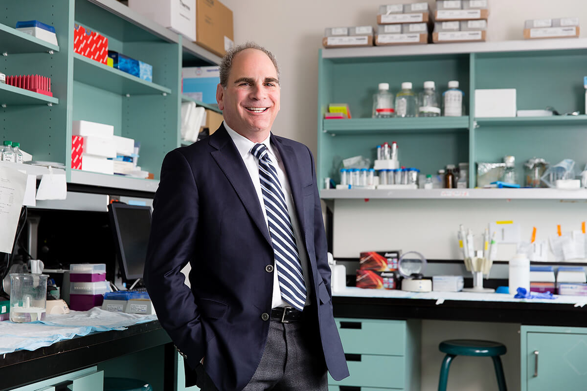 Dr. Lorrie Kirshenbaum, Rh Bowman Award recipient.