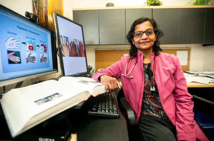Dr. Annaliese Tisseverasinghe
