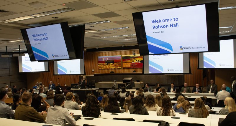 First year law students get oriented in the newly-renovated Harry Walsh, O.C., Q.C. Moot Courtroom, named in honour of one of Canada’s greatest and most respected advocates.