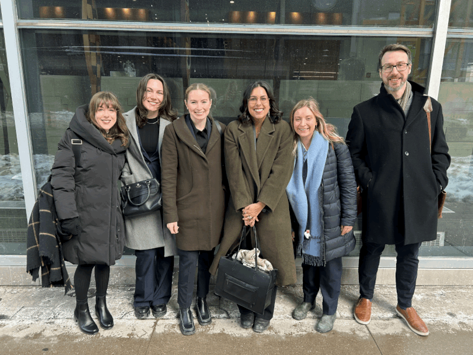 Manitoba’s Wilson Moot Team left to right: Coach Madison Pearlman [JD/18] (Law Society of Manitoba), Avery Alexiuk (2L), Tess Poulton (2L), Maia Bacchus (3L), Kirsten Nynych (3L), Coach Charles Murray (Manitoba Justice, Constitutional Law section).